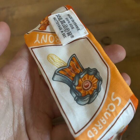 Hermès Orange and White ice cream summer Twilly Scarf - Picture 7 of 7